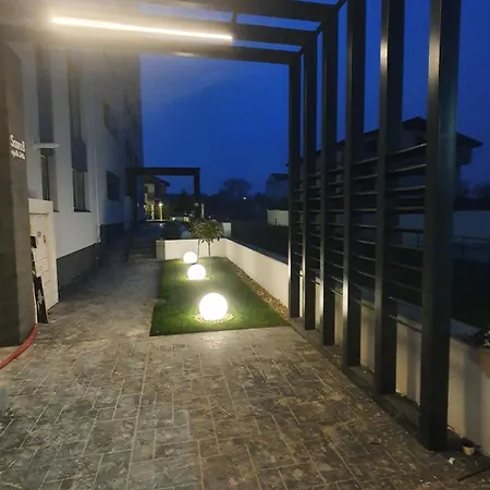 Tomis House 6c * Constanta